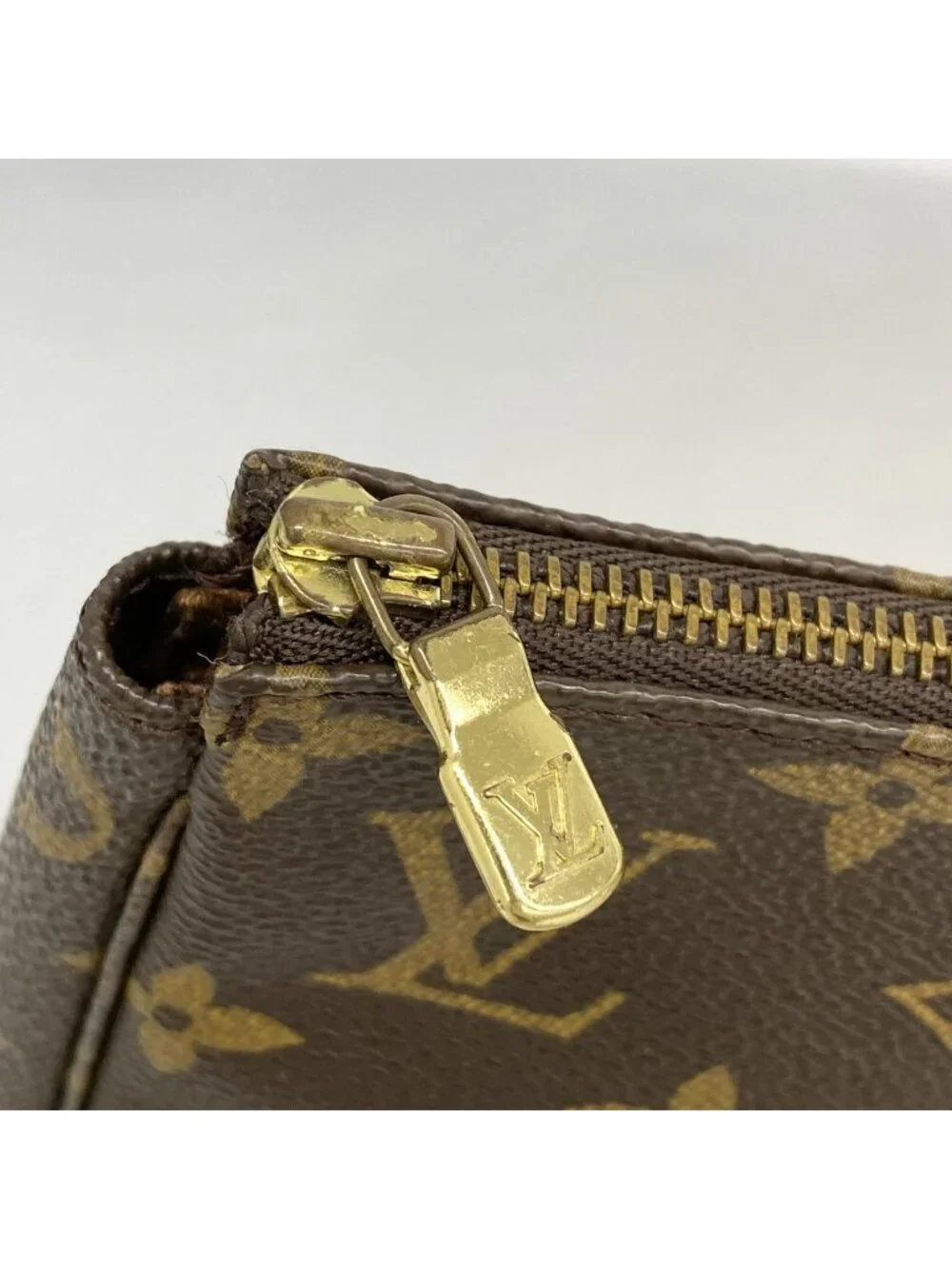 Louis Vuitton Pouch Monogram Pochette Accessoires Brown